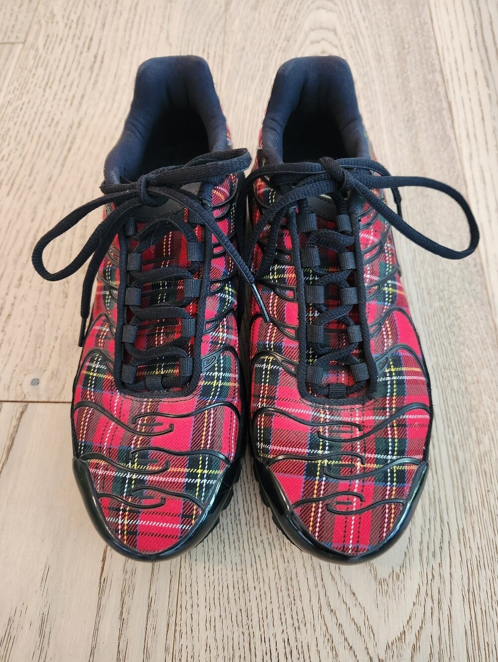 Women's Nike Air Max Plus Tartan Shoes Red Plaid